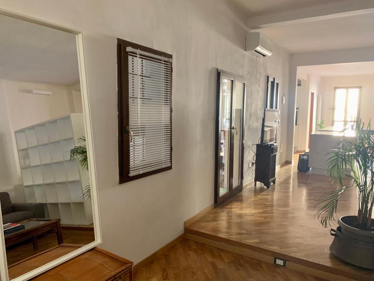 Апартаменты Loft Del Pratello Болонья Экстерьер фото